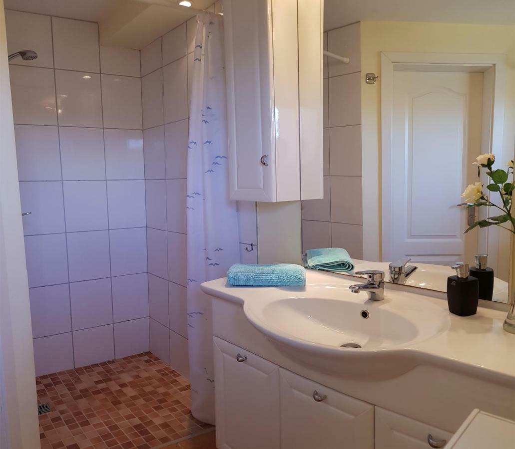 Ferienwohnung Graf Duene Karlshagen Ngoại thất bức ảnh